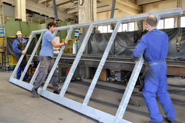 Lavorazioni per edilizia produzione cancelli Lavorazioni di carpenteria